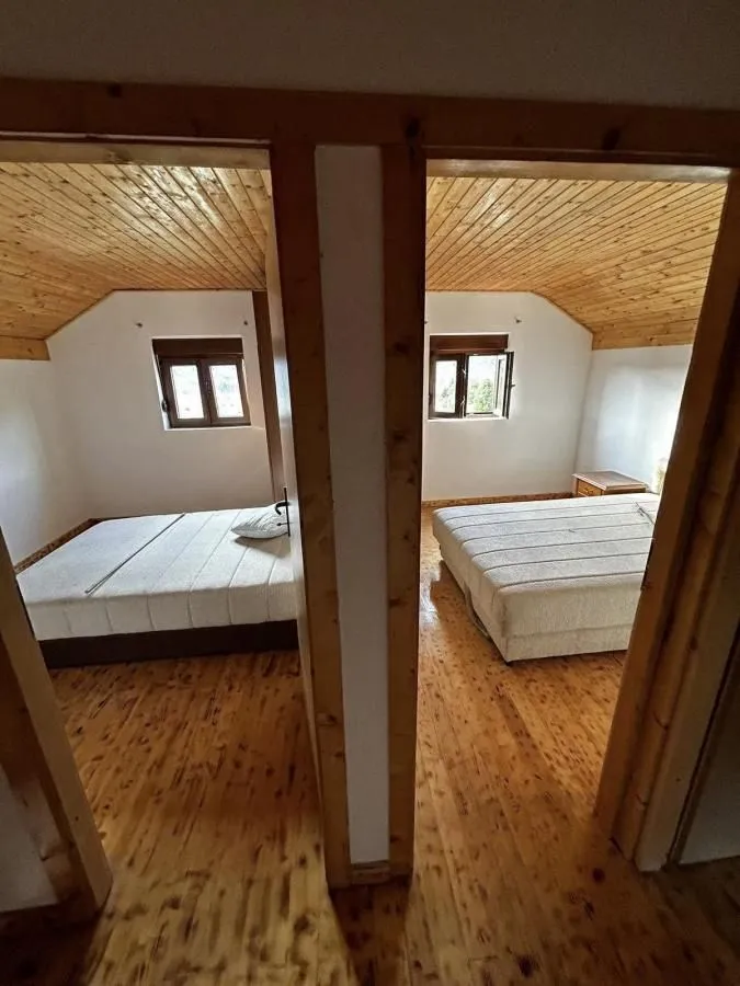 Prodaja, kuća, 290m², Herceg Novi, Crna Gora