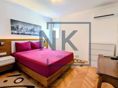 Rent, two bedroom apartment, 78m², Blok 5, Podgorica - image 9