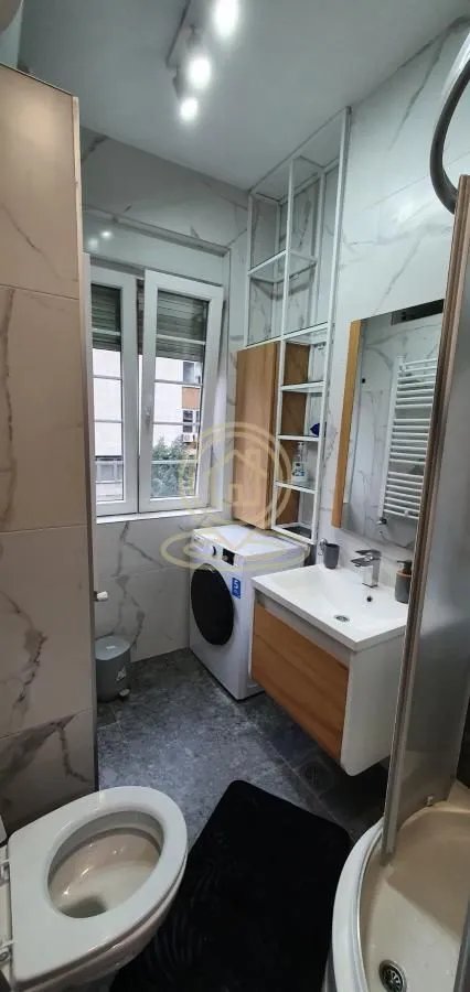 Rent, one bedroom apartment, 36m², Stari Grad, Beograd