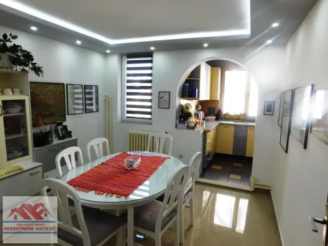 Prodaja, kuća, 113m², Centar, Kragujevac - image 6