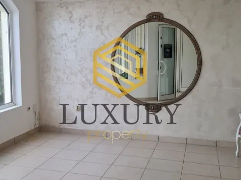 Izdavanje, poslovni prostor, 38m², Drac, Podgorica - image 7