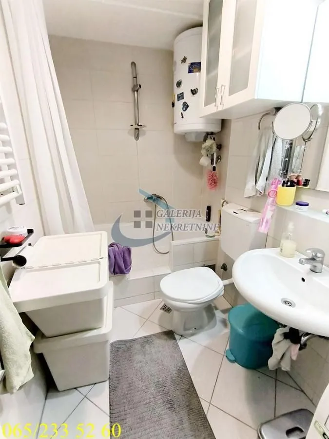 Prodaja, trosoban stan, 84m², Voždovac Sve Podlokacije, Beograd