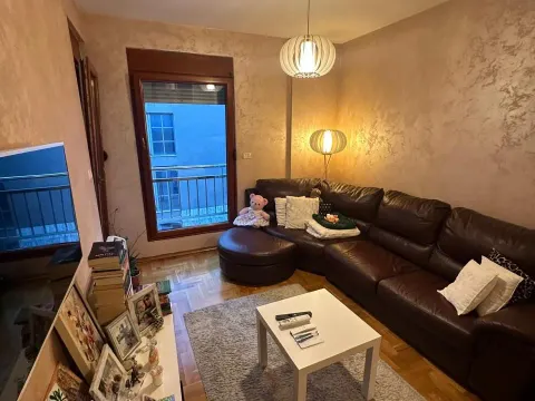 Prodaja, jednosoban stan, 40m², Pobrežje, Podgorica - image 2