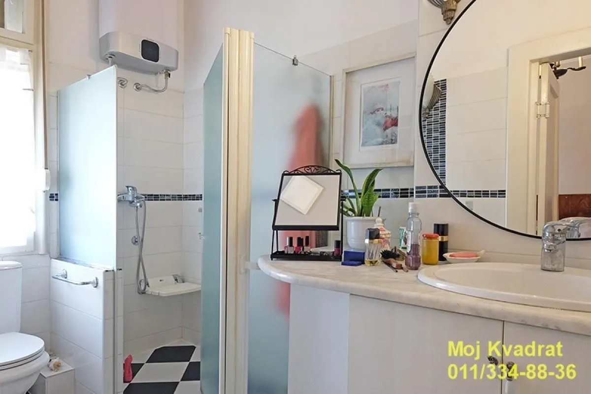 Rent, apartment, 190m², Stari Grad, Beograd
