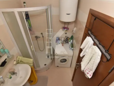 Izdavanje, jednosoban stan, 46m², Stari Aerodrom, Podgorica - image 6