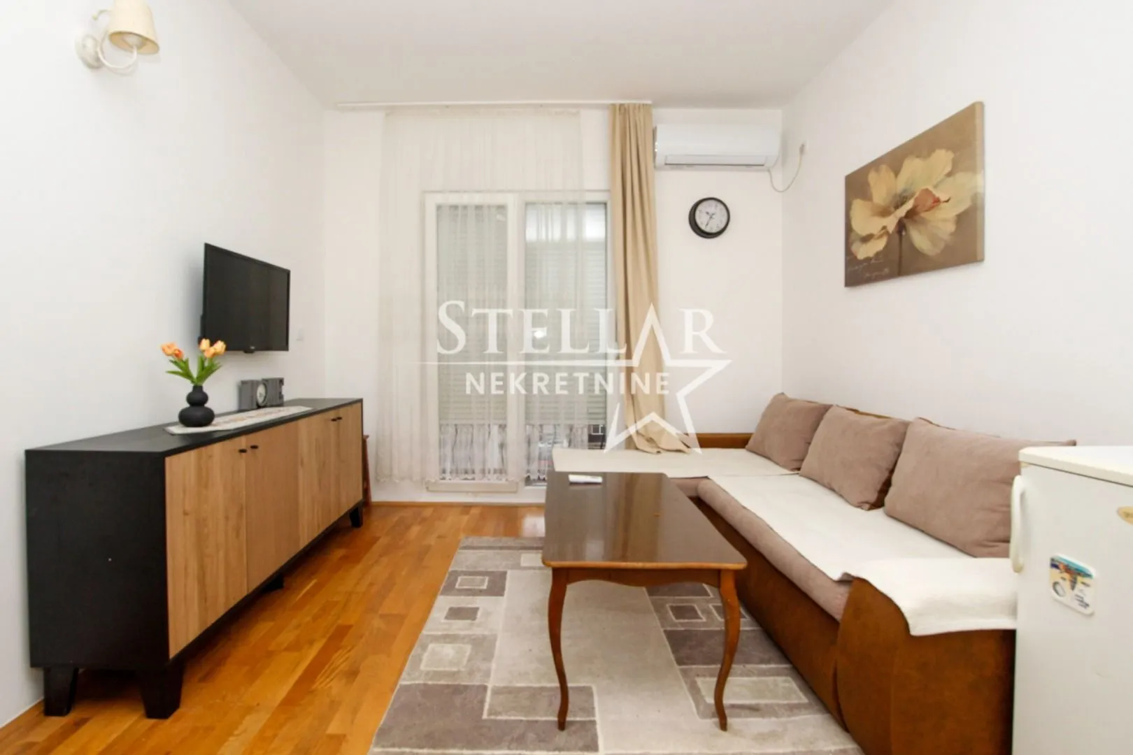 Izdavanje, stan, 25m², Stari Aerodrom, Podgorica