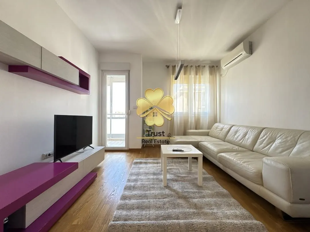 Rent, one bedroom apartment, 45m², City Kvart, Podgorica