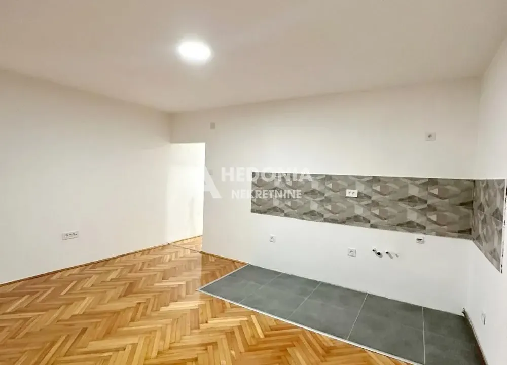 Prodaja, dvosoban stan, 51m², Zemun Sve Podlokacije, Beograd