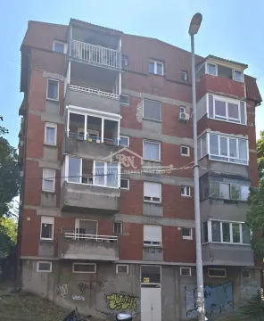 Stan in Labudovo Brdo