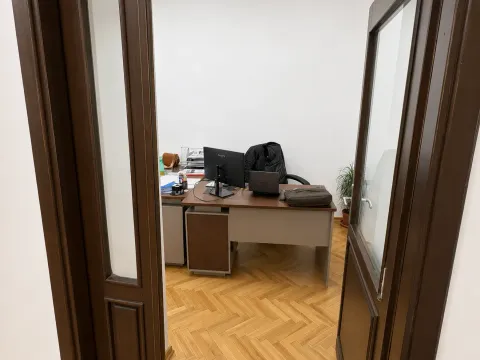 Rent, office space, 55m², Stari Grad Kotor, Kotor - image 3