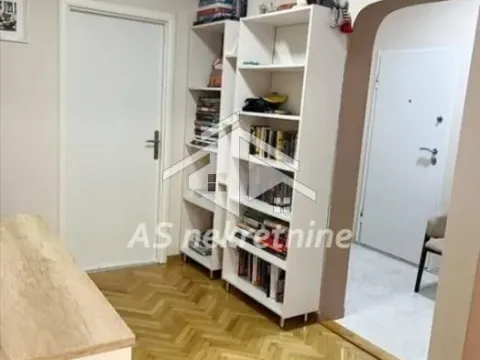Rent, four bedroom apartment, 100m², Brace Jerković, Voždovac Sve Podlokacije - image 14