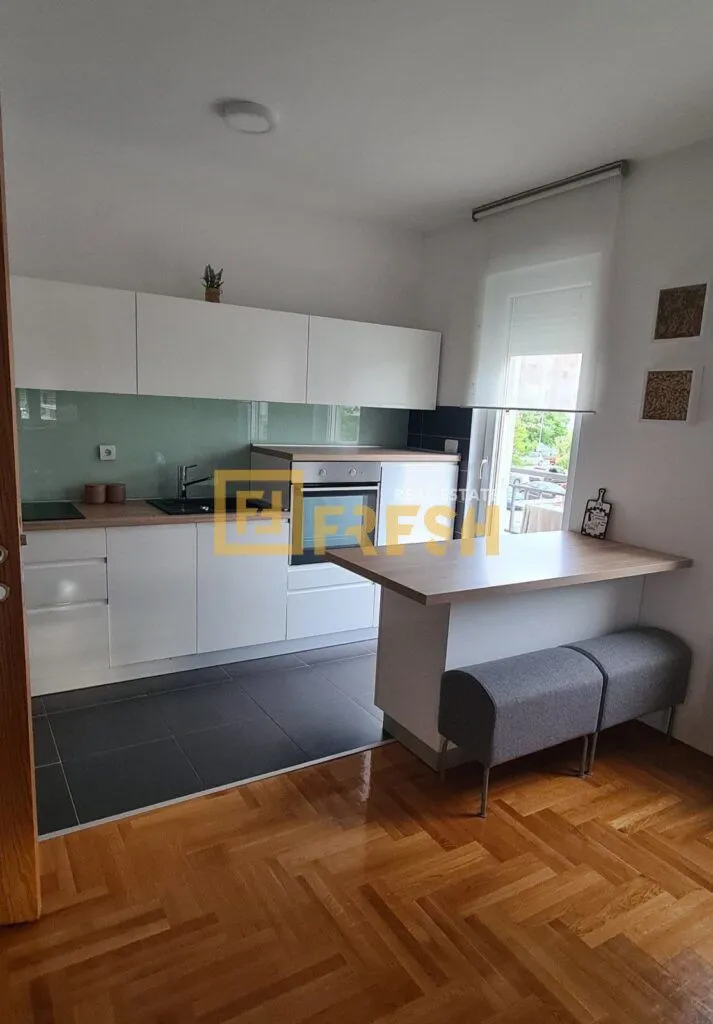 Rent, one bedroom apartment, 48m², Stari Aerodrom, Podgorica