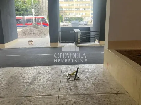 Izdavanje, poslovni prostor, 85m², Voždovac Sve Podlokacije, Beograd - image 9