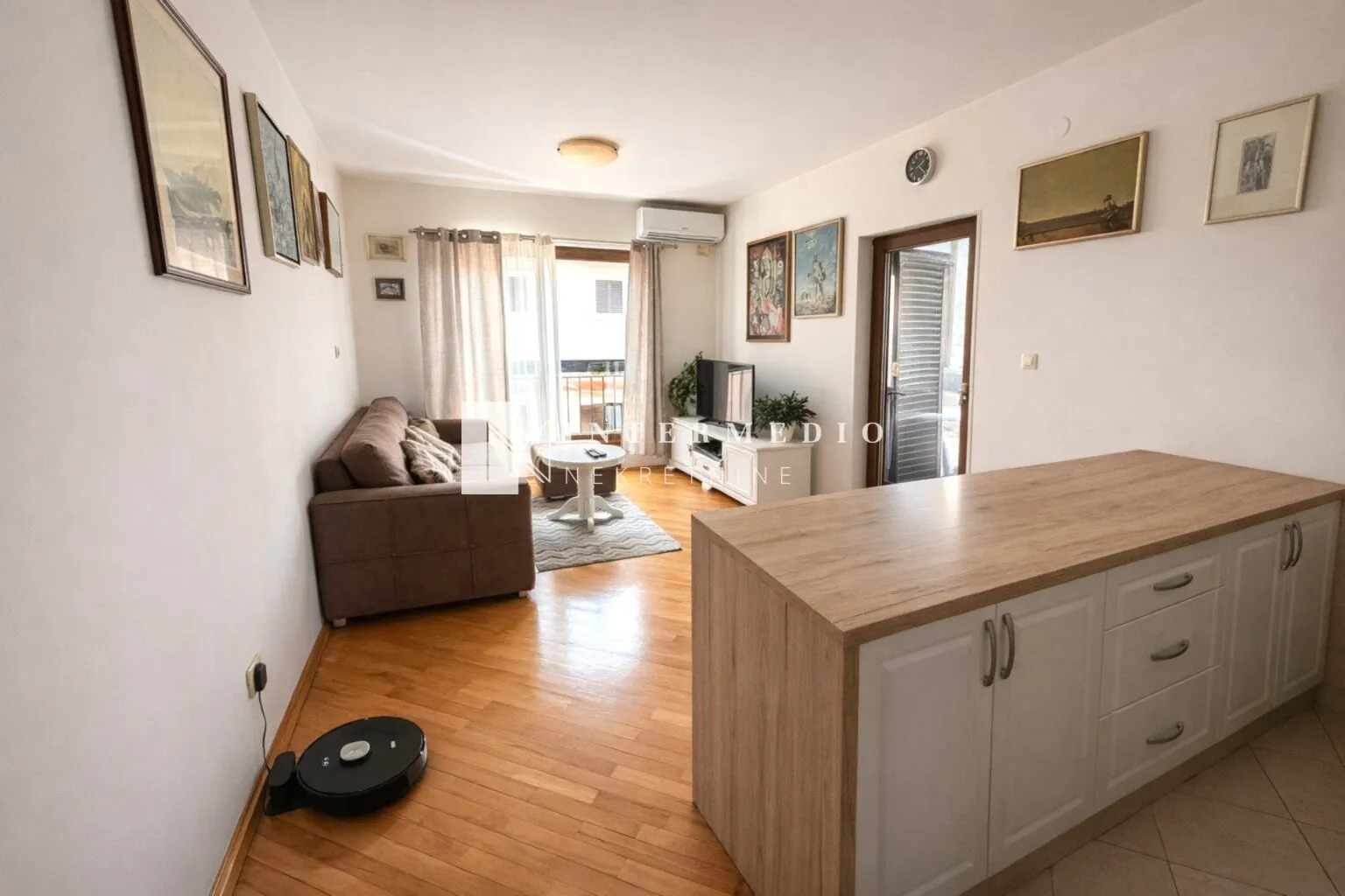 Prodaja, jednosoban stan, 47m², Baošići, Herceg Novi