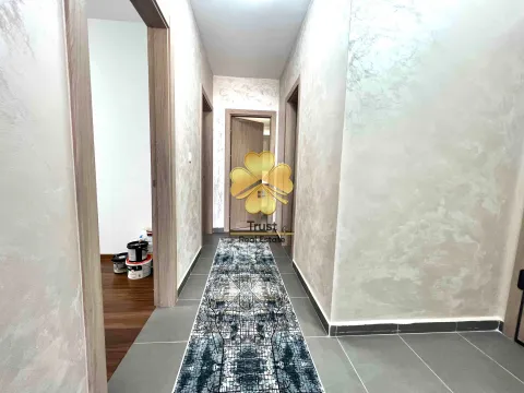 Izdavanje, dvosoban stan, 84m², Master Kvart, Podgorica - image 6