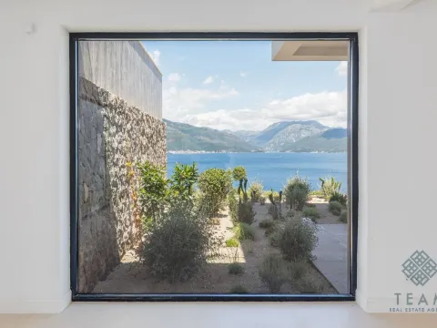 Prodaja, kuća, 328m², Krašići, Tivat - image 9