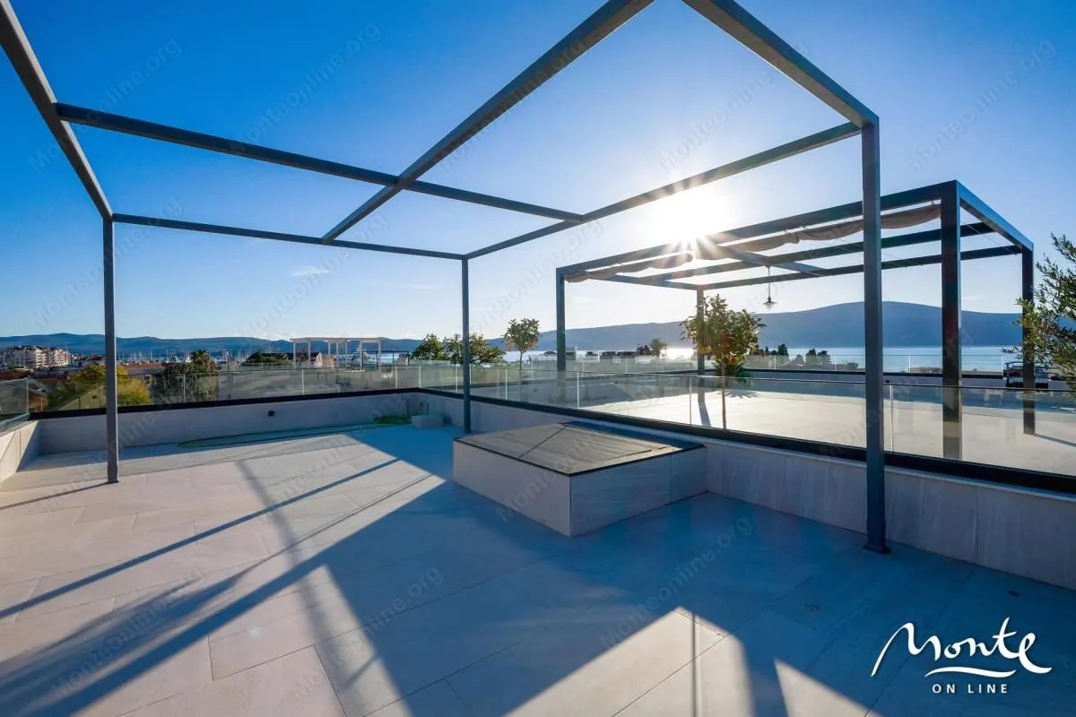 Sale, two bedroom apartment, 137m², Donja Lastva, Tivat