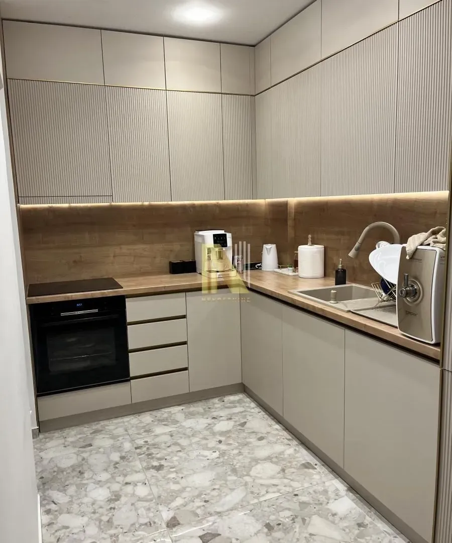 Prodaja, četvorosoban stan, 151m², Liman 3, Novi Sad Sve Podlokacije