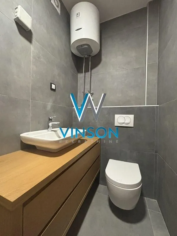Prodaja, četvorosoban stan, 124m², Sremska Kamenica, Petrovaradin