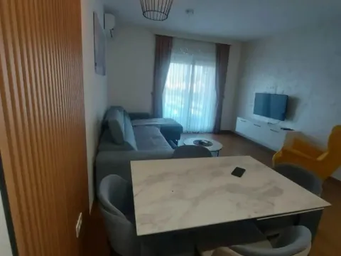 Izdavanje, dvosoban stan, 68m², Zabjelo, Podgorica - image 7