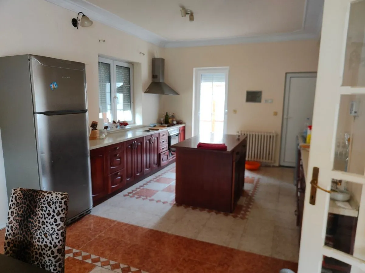 Sale, house, 560m², Dedinje Sve Podlokacije, Beograd