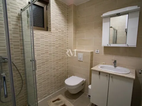 Sale, two bedroom apartment, 73m², Mažina, Tivat - image 8