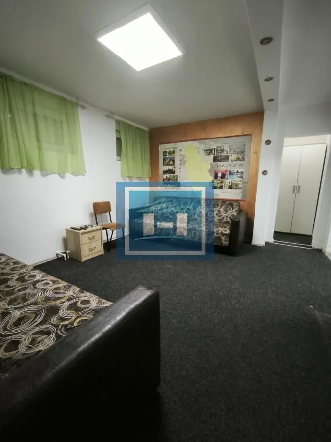 Prodaja, četvorosoban stan, 82m², Centar, Ćuprija