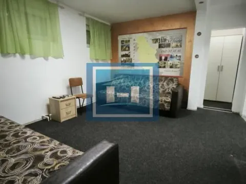 Prodaja, četvorosoban stan, 82m², Centar, Ćuprija - image 3