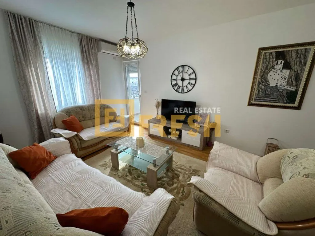Rent, two bedroom apartment, 65m², Stari Aerodrom, Podgorica