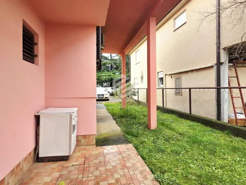 Rent, one bedroom apartment, 42m², Blok 9, Podgorica - image 8