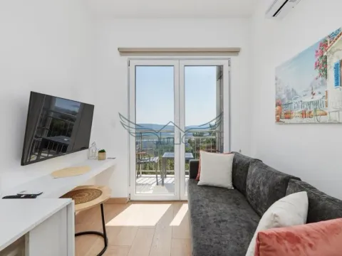 Izdavanje, jednosoban stan, 24m², Kavač, Kotor - image 9