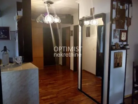 Sale, four bedroom apartment, 96m², Savski Venac, Beograd - image 18
