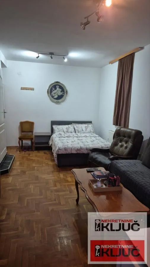 Prodaja, trosoban stan, 78m², Bulevar Oslobodjenja, Novi Sad Sve Podlokacije