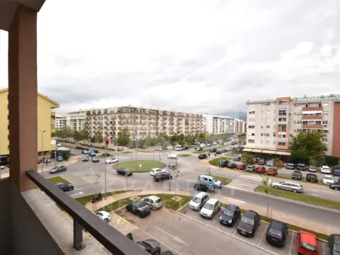 Izdavanje, jednosoban stan, 42m², Stari Aerodrom, Podgorica - image 11