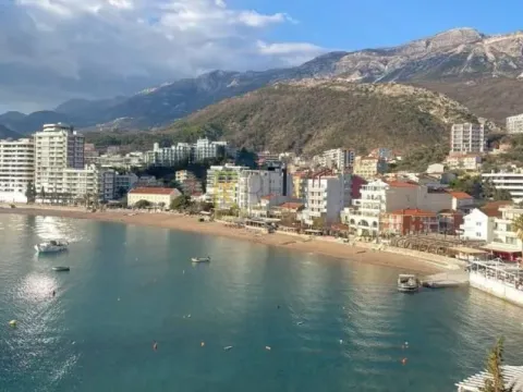 Rent, office space, 75m², Rafailovići, Budva - image 2