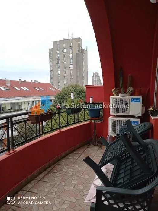 Prodaja, trosoban stan, 133m², Cvetkova Pijaca, Zvezdara Sve Podlokacije