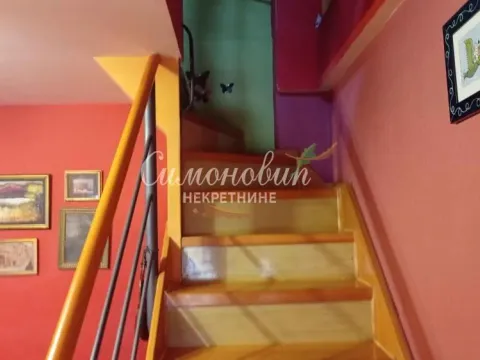 Prodaja, kuća, 187m², Zemun Cara Dušana, Zemun Sve Podlokacije - image 12