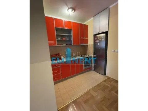 Rent, apartment, 64m², Južni Bulevar, Vračar Sve Podlokacije - image 6