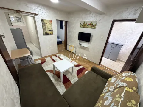 Rent, one bedroom apartment, 40m², Tološi, Podgorica - image 8