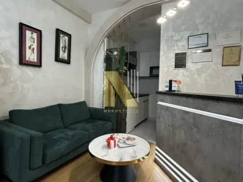 Rent, office space, 40m², Cara Dušana, Novi Sad Sve Podlokacije - image 2