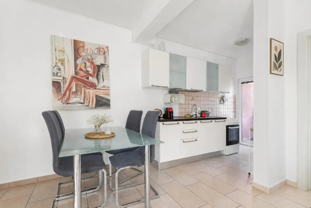 Prodaja, dvosoban stan, 55m², Donja Lastva, Tivat