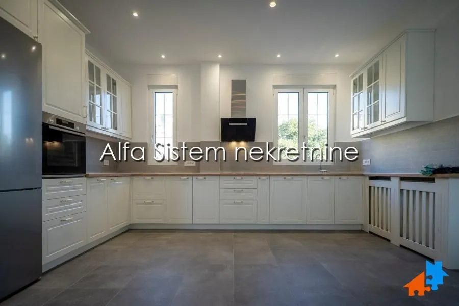 Rent, apartment, 112m², Kalenić Pijaca, Vračar Sve Podlokacije