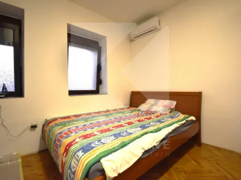 Rent, one bedroom apartment, 33m², Stara Varoš, Podgorica - image 5