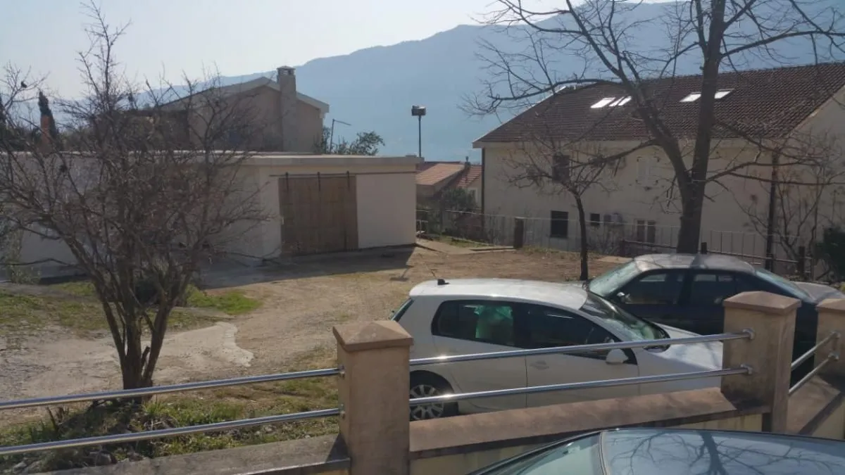 Prodaja, plac, 700m², Kotor, Crna Gora
