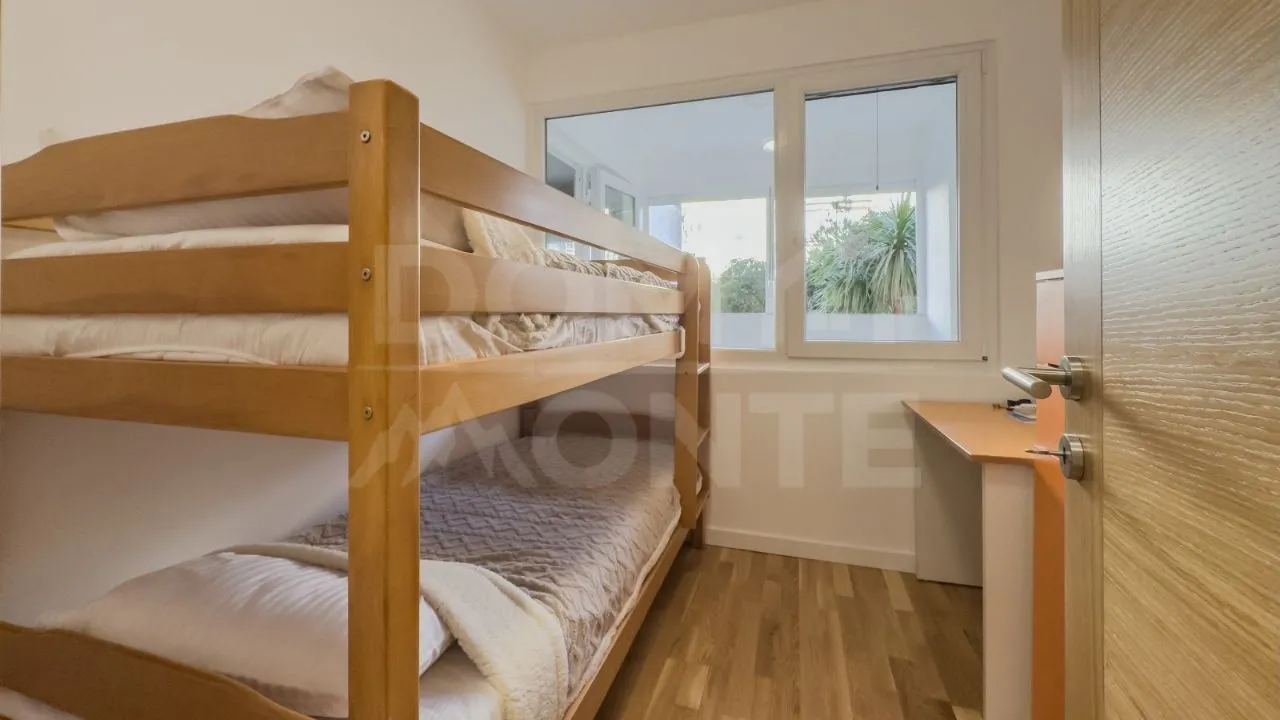 Rent, two bedroom apartment, 60m², Tivat, Crna Gora