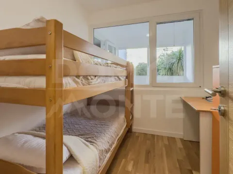 Izdavanje, dvosoban stan, 60m², Tivat, Crna Gora - image 4