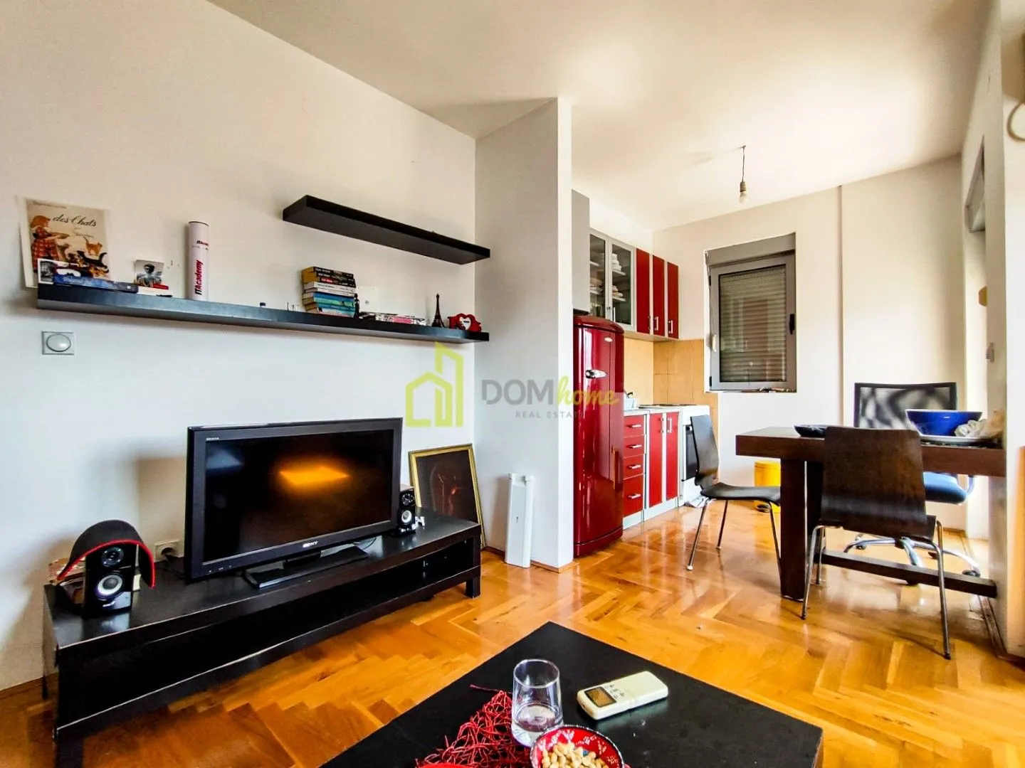 Izdavanje, jednosoban stan, 43m², Momišići, Podgorica