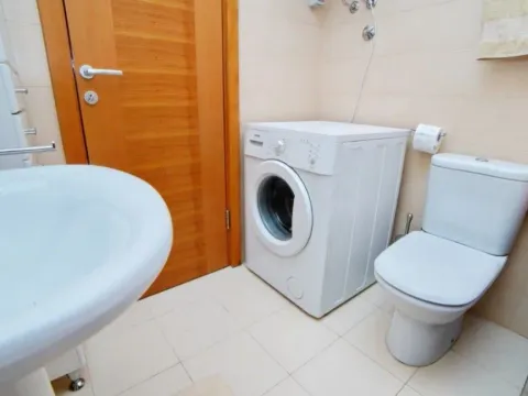 Izdavanje, jednosoban stan, 58m², Bar, Crna Gora - image 2