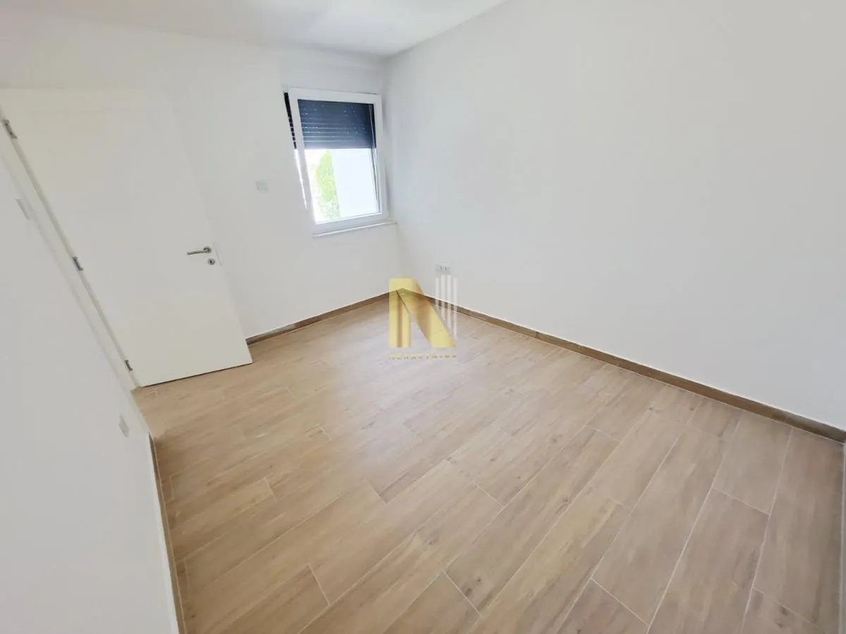 Prodaja, četvorosoban stan, 96m², Telep, Novi Sad Sve Podlokacije