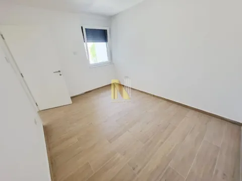 Sale, four bedroom apartment, 96m², Telep, Novi Sad Sve Podlokacije - image 11